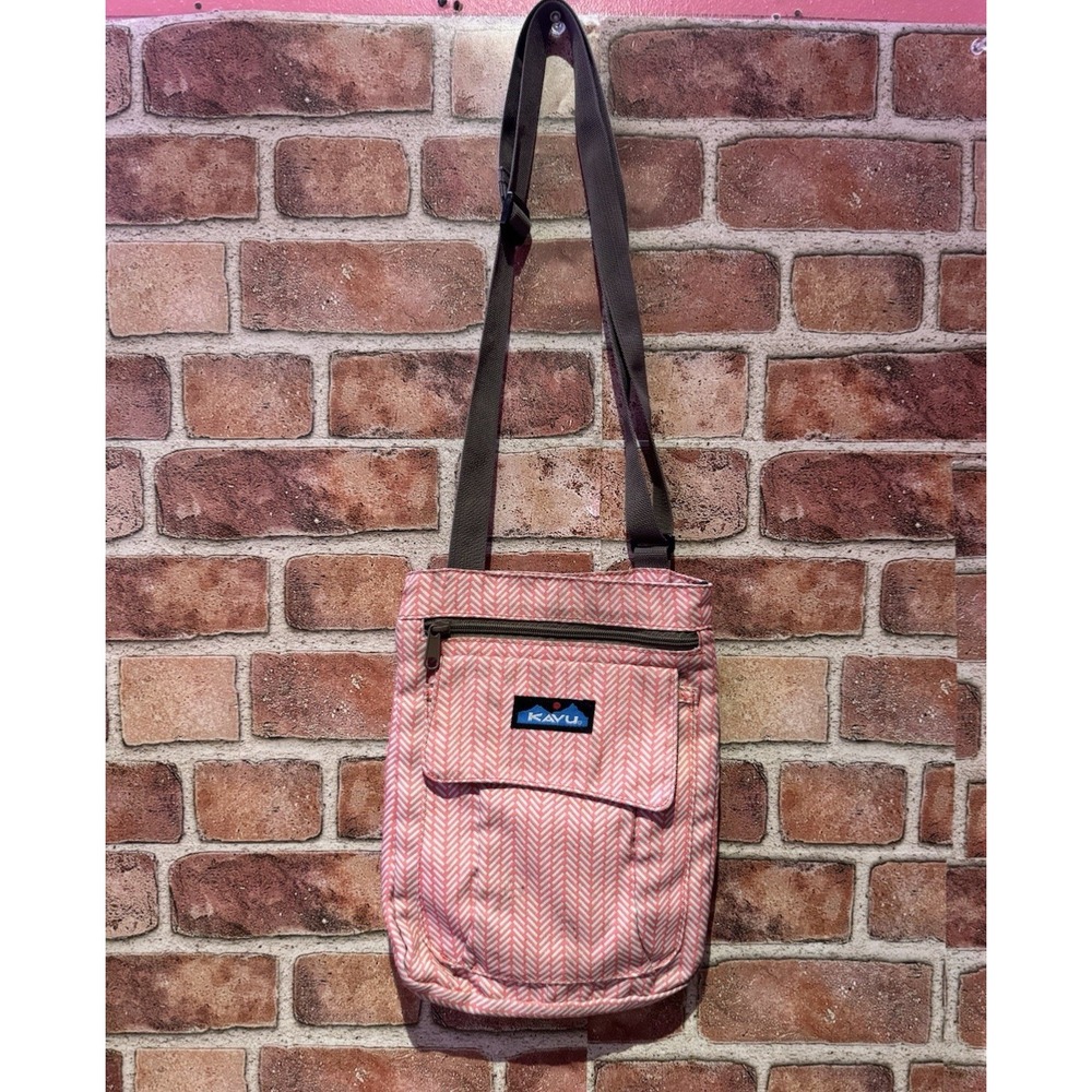 Kavu Canvas Aztec Geometric Adjustable Crossbody Bag Travel Outdoor Multiple Poc
